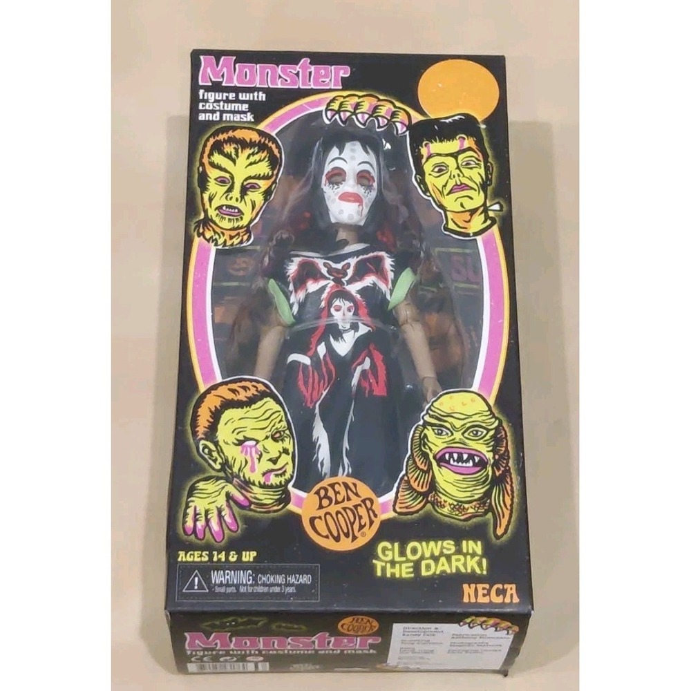 NECA VAMPIRE GIRL Ben Cooper Glow In The Dark -‎ New in Box